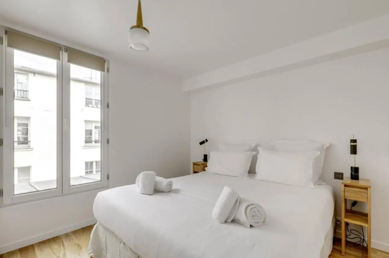 Spacious Apartment - 4B-8P - Sentier Paris 0*,
